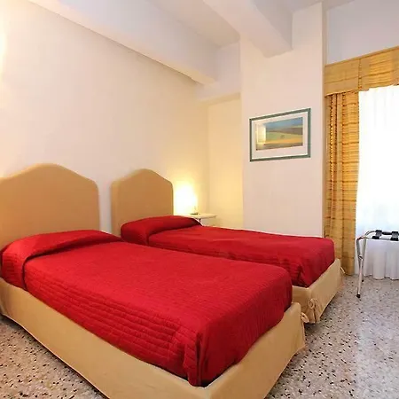 Апартаменты Camilla In Venice-molino Венеция